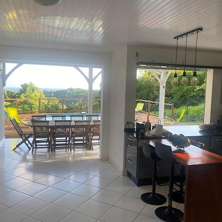 Les Terrasses De Maelle - Jolie Villa F4 Vue Mer Riviere-Salee Exteriör bild